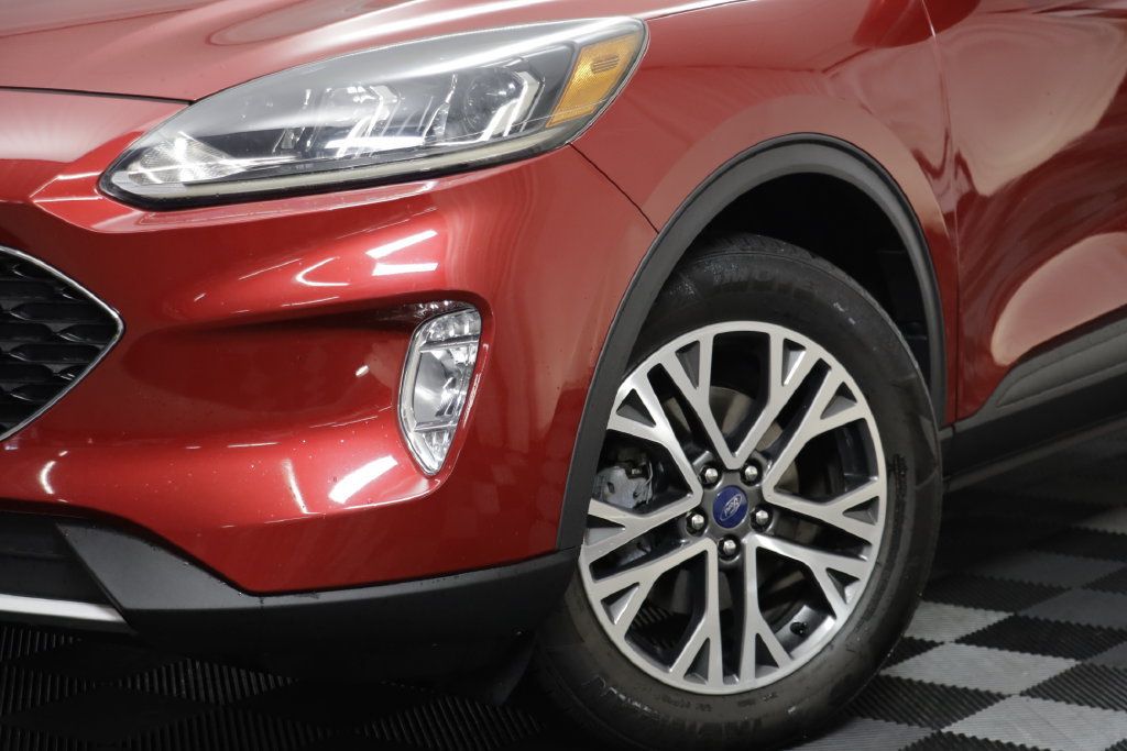 Used 2020 Ford Escape SEL AWD/4WD image 3