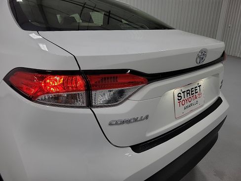 Certified 2026 Toyota Corolla LE AWD/4WD image 7
