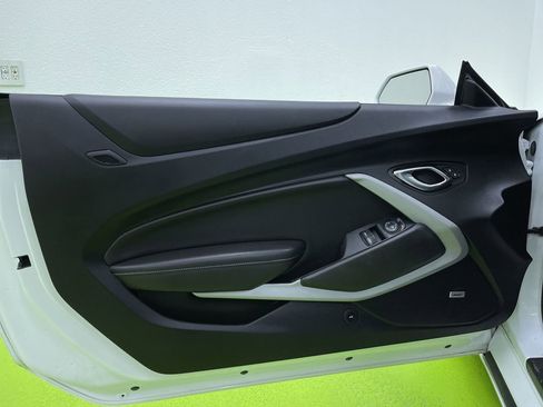 Used 2021 Chevrolet Camaro LT w/ RS Package image 16