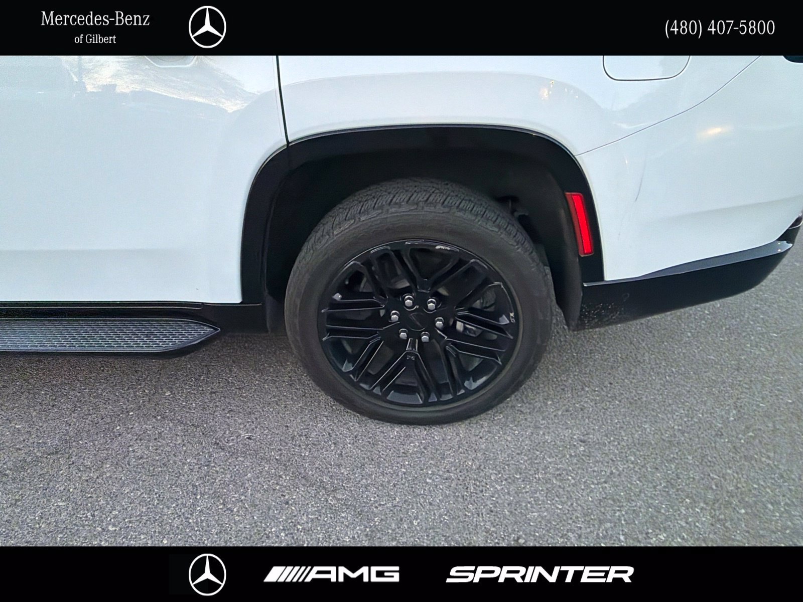 Used 2022 Jeep Wagoneer Series III AWD/4WD image 6
