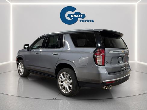 Used 2021 Chevrolet Tahoe High Country w/ Premium Package 2 AWD/4WD image 4