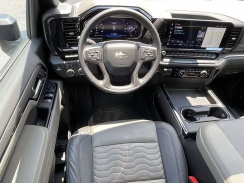 Certified 2026 Chevrolet Silverado 2500 ZR2 w/ LPO, Dark Essentials Package AWD/4WD image 14