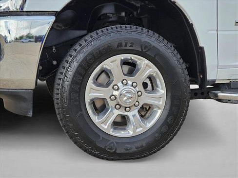 Used 2024 RAM 2500 Big Horn image 23