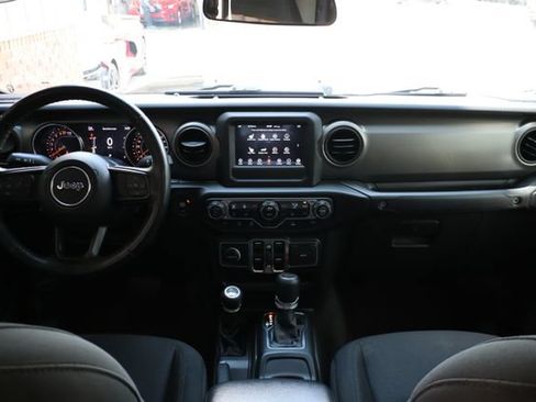 Used 2022 Jeep Gladiator Sport AWD/4WD image 46