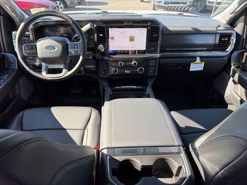 New 2026 Ford F350 Lariat w/ Lariat Ultimate Package image 28