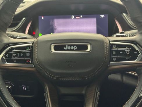 Used 2021 Jeep Grand Cherokee L Summit w/ Advanced Protech Group IV AWD/4WD image 20
