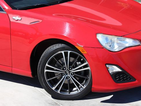 Used 2015 Scion FR-S Release Series 1.0 image 3