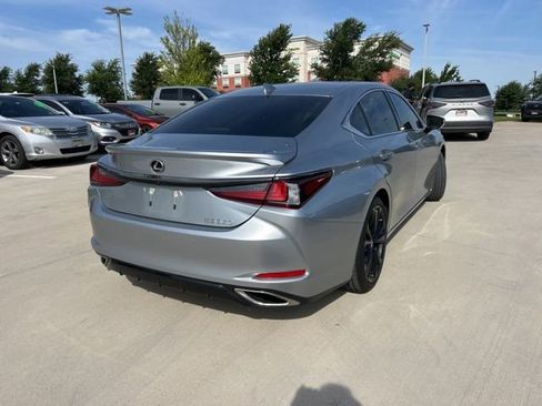Used 2023 Lexus ES 350 F Sport w/ Accessory Package (Z2) FWD image 3