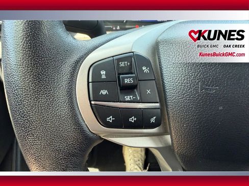 Used 2023 Ford Explorer Limited AWD/4WD image 24