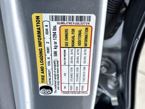 Used 2020 Lincoln Aviator Reserve w/ Equipment Group 202A AWD/4WD image 29