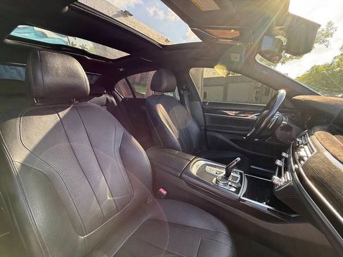 Used 2017 BMW 740i xDrive AWD/4WD image 14