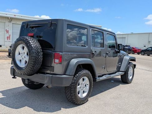 Certified 2017 Jeep Wrangler Unlimited Sport w/ Quick Order Package 24S AWD/4WD image 7