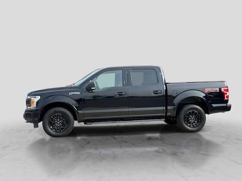 Used 2018 Ford F150 XLT w/ Equipment Group 302A Luxury AWD/4WD image 3