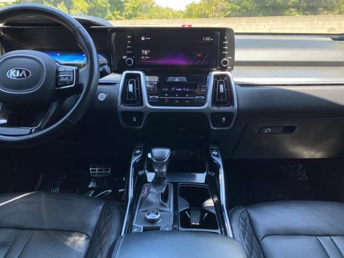 Used 2021 Kia Sorento SX image 14