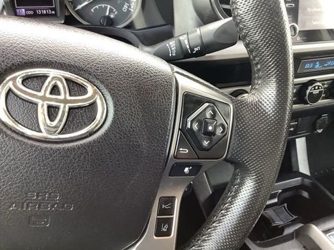 Used 2021 Toyota Tacoma SR5 w/ Technology Package AWD/4WD image 25