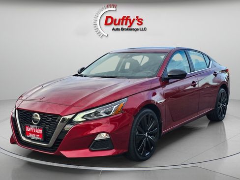 Used 2022 Nissan Altima 2.5 SR image 13