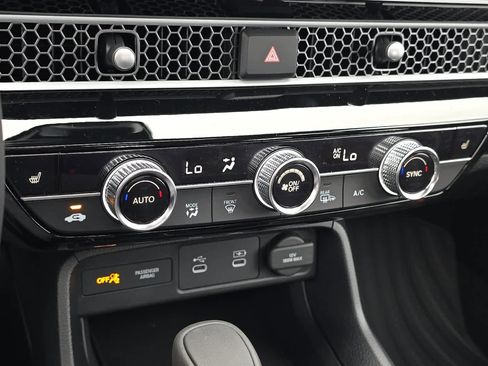 New 2026 Honda Civic Sport image 21