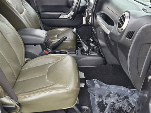 Used 2017 Jeep Wrangler Unlimited Sahara w/ Trailer Tow Group image 19