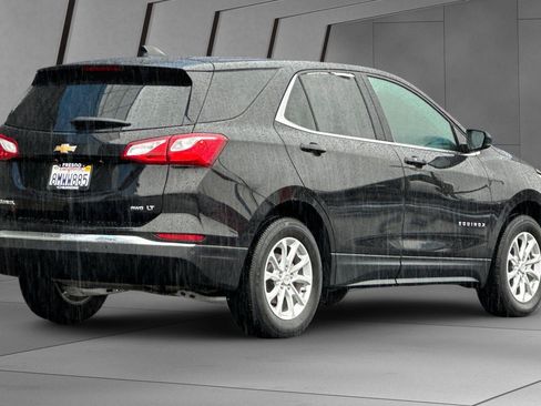 Used 2020 Chevrolet Equinox LT w/ LPO, Floor Liner Package image 4