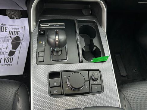 Certified 2025 MAZDA CX-70 Plug-In Hybrid w/ Premium Pkg image 17