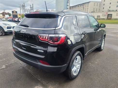 Used 2022 Jeep Compass Latitude w/ Convenience Group image 7