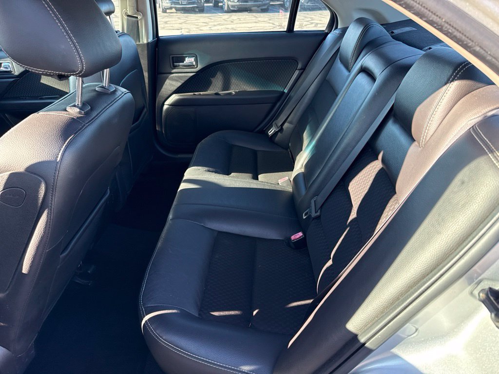 Used 2009 Ford Fusion SE FWD image 10