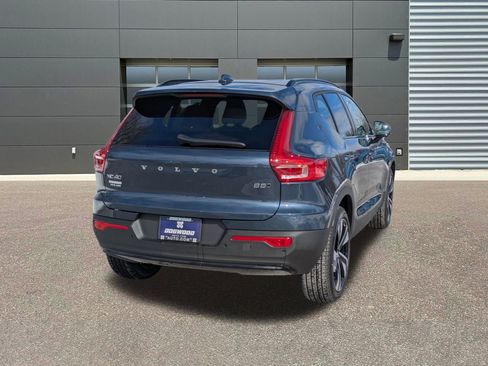 New 2026 Volvo XC40 B5 Ultra w/ Protection Package Premier image 7
