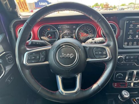 Used 2023 Jeep Wrangler Rubicon w/ LED Lighting Group AWD/4WD image 20