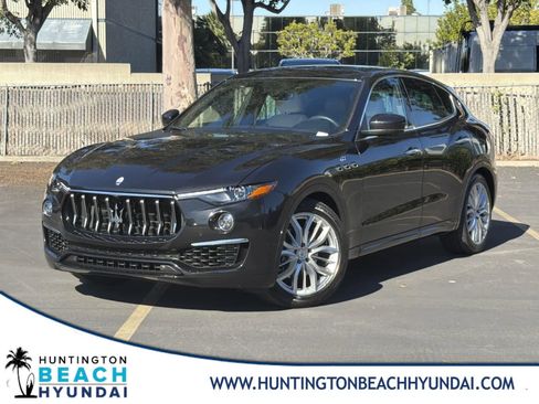 Used 2022 Maserati Levante GT image 1
