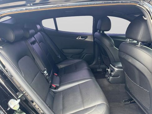 Used 2020 Kia Stinger GT RWD image 32