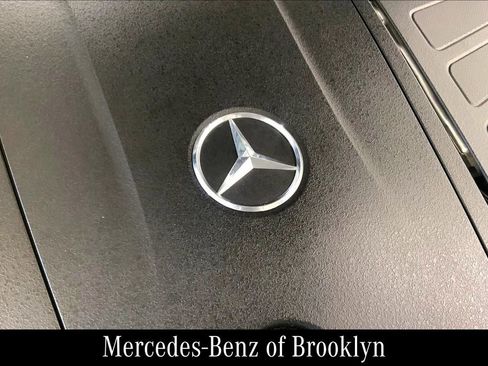 Used 2022 Mercedes-Benz C 300 4MATIC Sedan image 33