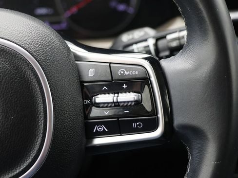 Used 2023 Kia Sorento S image 20