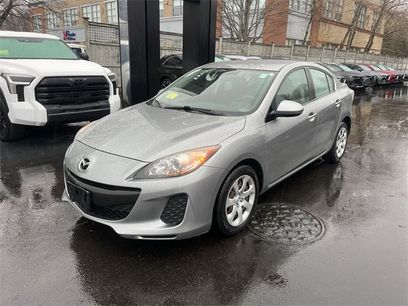 Used 2013 MAZDA MAZDA3 i SV w/ Convenience Pkg