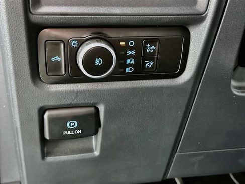 Used 2024 Ford F150 STX RWD image 22