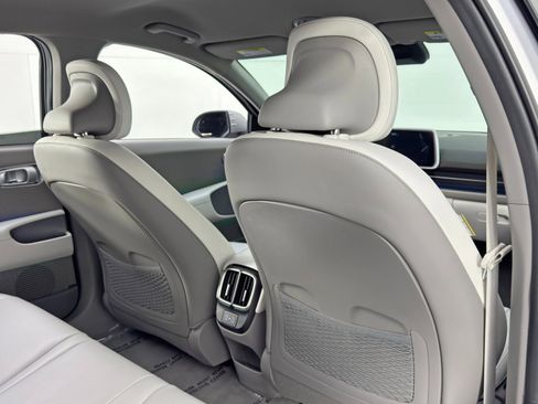 Used 2023 Hyundai Ioniq 6 SEL image 33