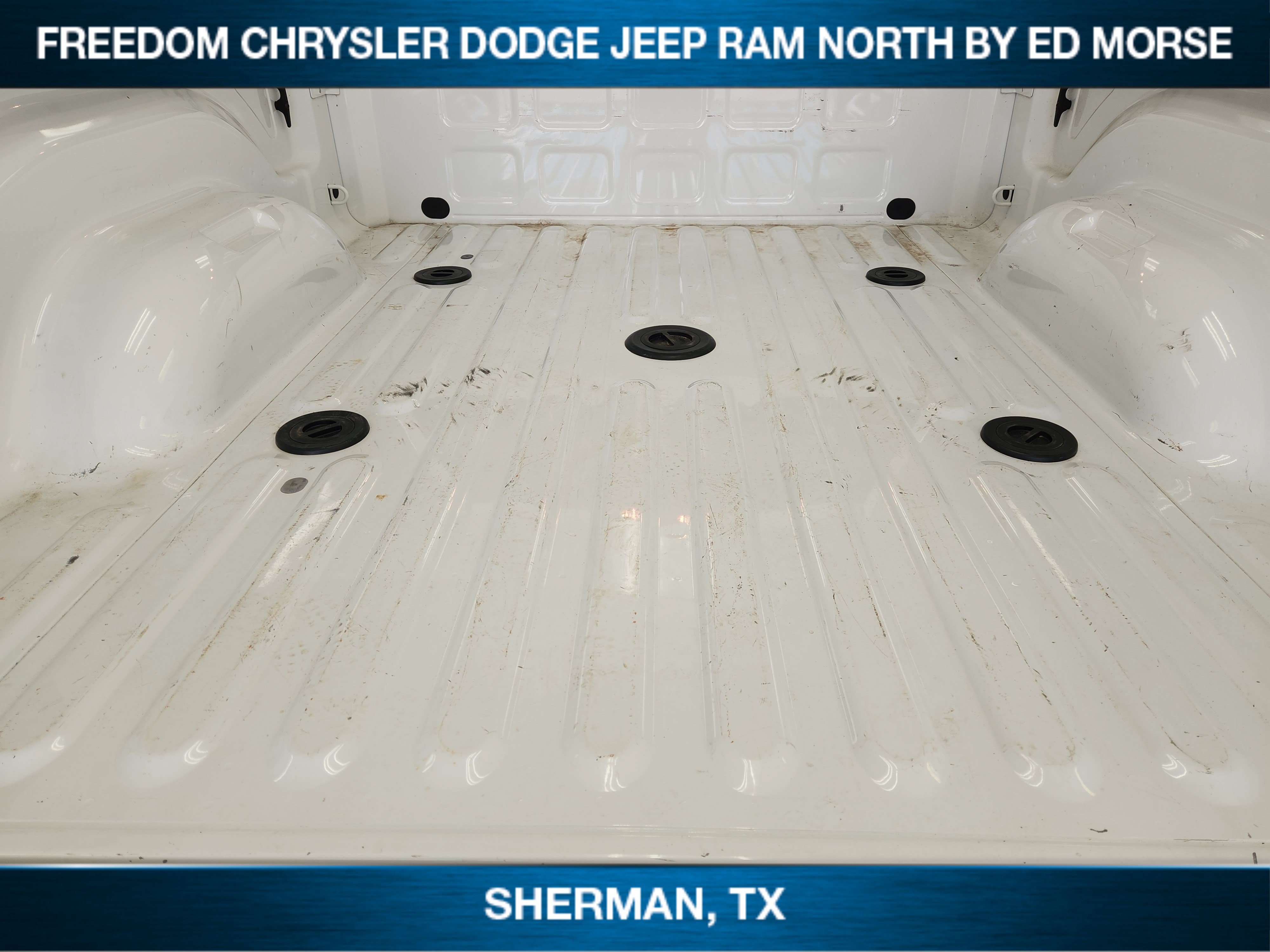 Used 2024 RAM 2500 Tradesman w/ Chrome Appearance Group AWD/4WD image 21