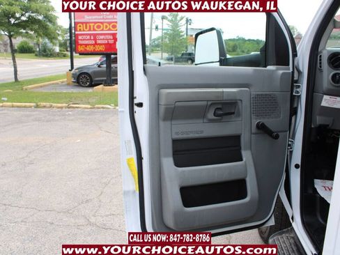 Used 2012 Ford E-450 and Econoline 450 Super Duty image 9