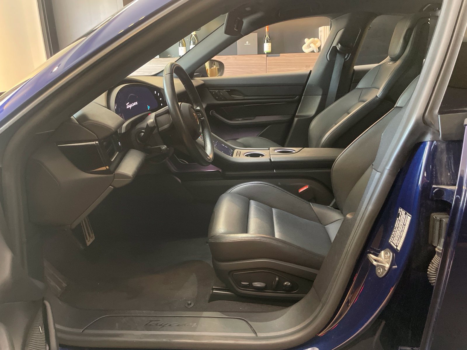 Certified 2024 Porsche Taycan w/ Premium Package RWD image 8