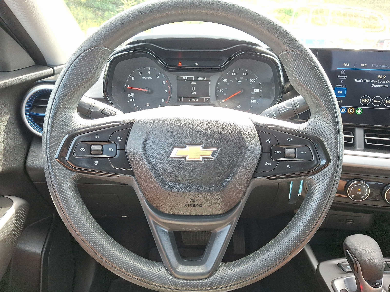 Used 2024 Chevrolet Trax LS FWD image 18
