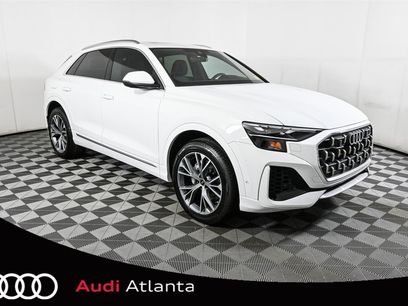 New 2025 Audi Q8 Premium