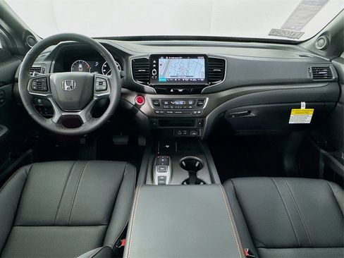 Used 2025 Honda Ridgeline TrailSport image 35