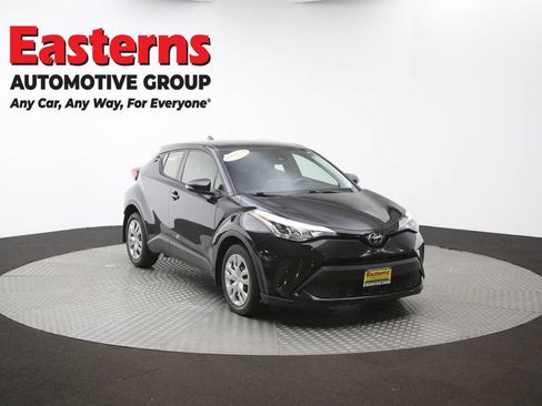 Used 2022 Toyota C-HR Limited FWD image 48