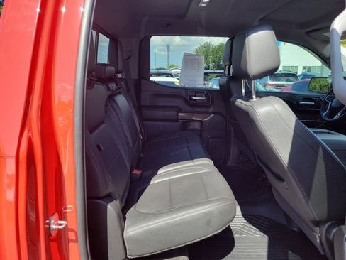 Used 2021 Chevrolet Silverado 1500 LT Trail Boss w/ LT Trail Boss Premium Package AWD/4WD image 9