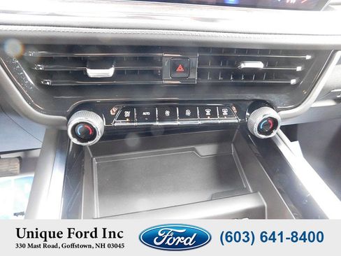 Used 2025 Chevrolet Tahoe LS w/ LPO, Dark Essentials Package image 20