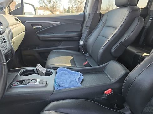 Used 2023 Honda Ridgeline RTL-E image 21