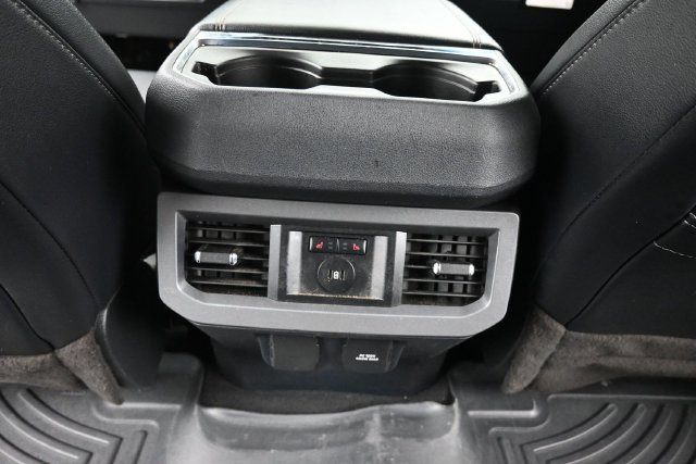 Used 2023 Ford F250 Lariat w/ Sport Appearance Package AWD/4WD image 27