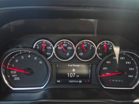Used 2020 Chevrolet Silverado 1500 LT Trail Boss AWD/4WD image 10