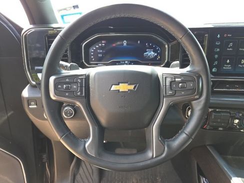 Used 2024 Chevrolet Silverado 1500 High Country w/ Technology Package AWD/4WD image 7