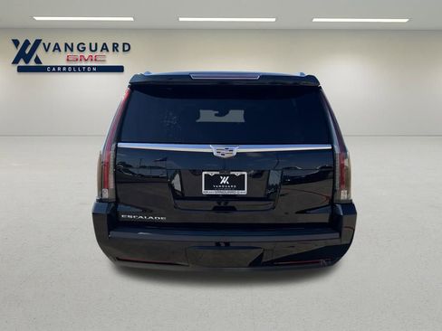 Used 2020 Cadillac Escalade ESV Luxury image 4