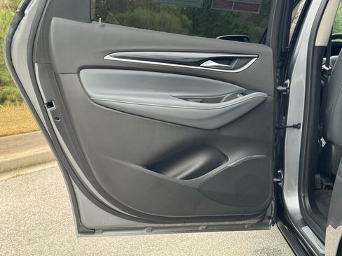 Used 2019 Buick Enclave Premium w/ Experience Buick Package image 25